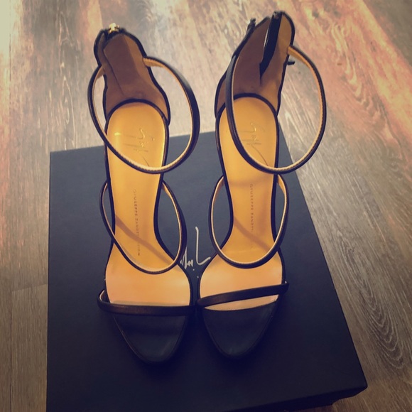 Giuseppe Zanotti Shoes - Giuseppe Zanotti ( Harmony)